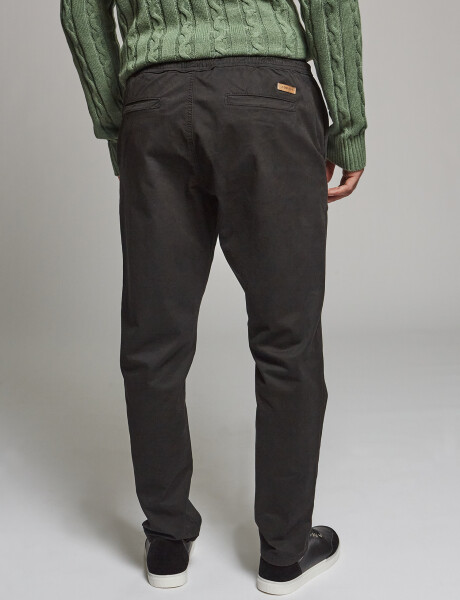 Pantalón comfort jogger negro