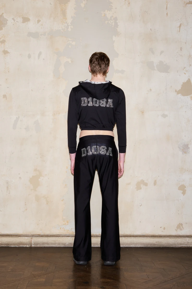 D10SA HOODIE Negro