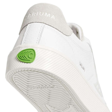 Championes Cariuma Salvas Blanco