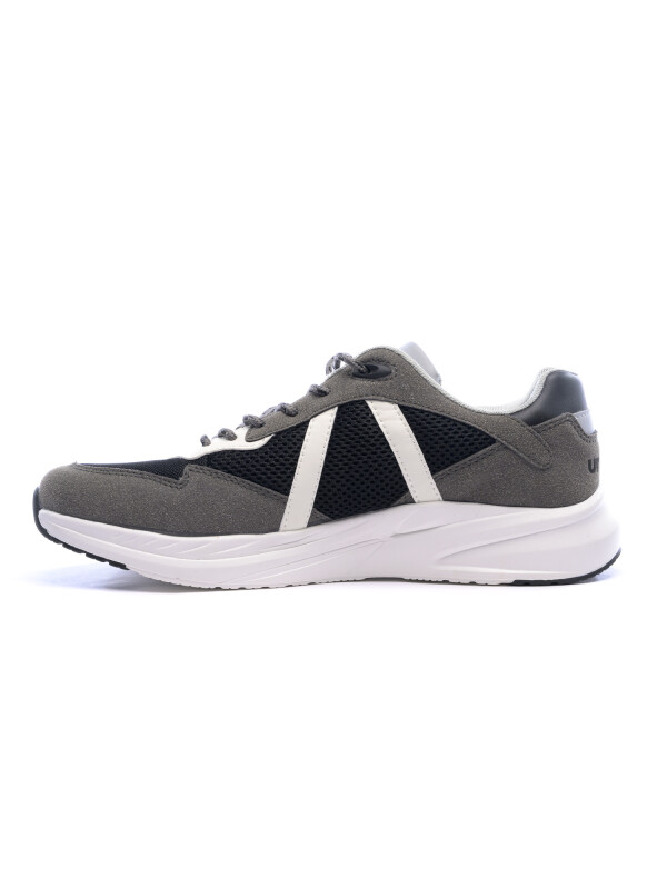 CALZADO HOOD Umbro Hombre 052