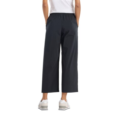 Pantalón New Balance de Dama - Pull-on Pant - WP51502BK BLACK
