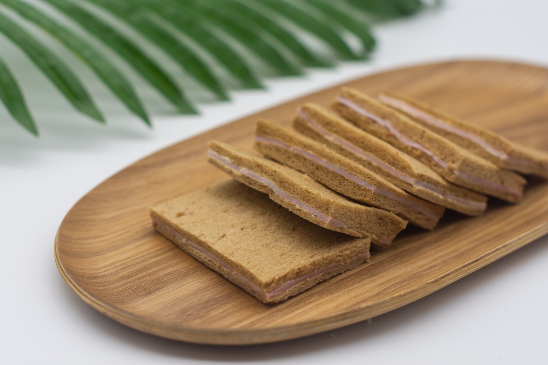 6 Sándwiches de Jamón en Pan Negro de Copetín - 000 