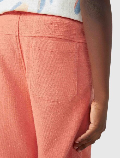 BERMUDA INFANTIL CON BOLSILLO NARANJA