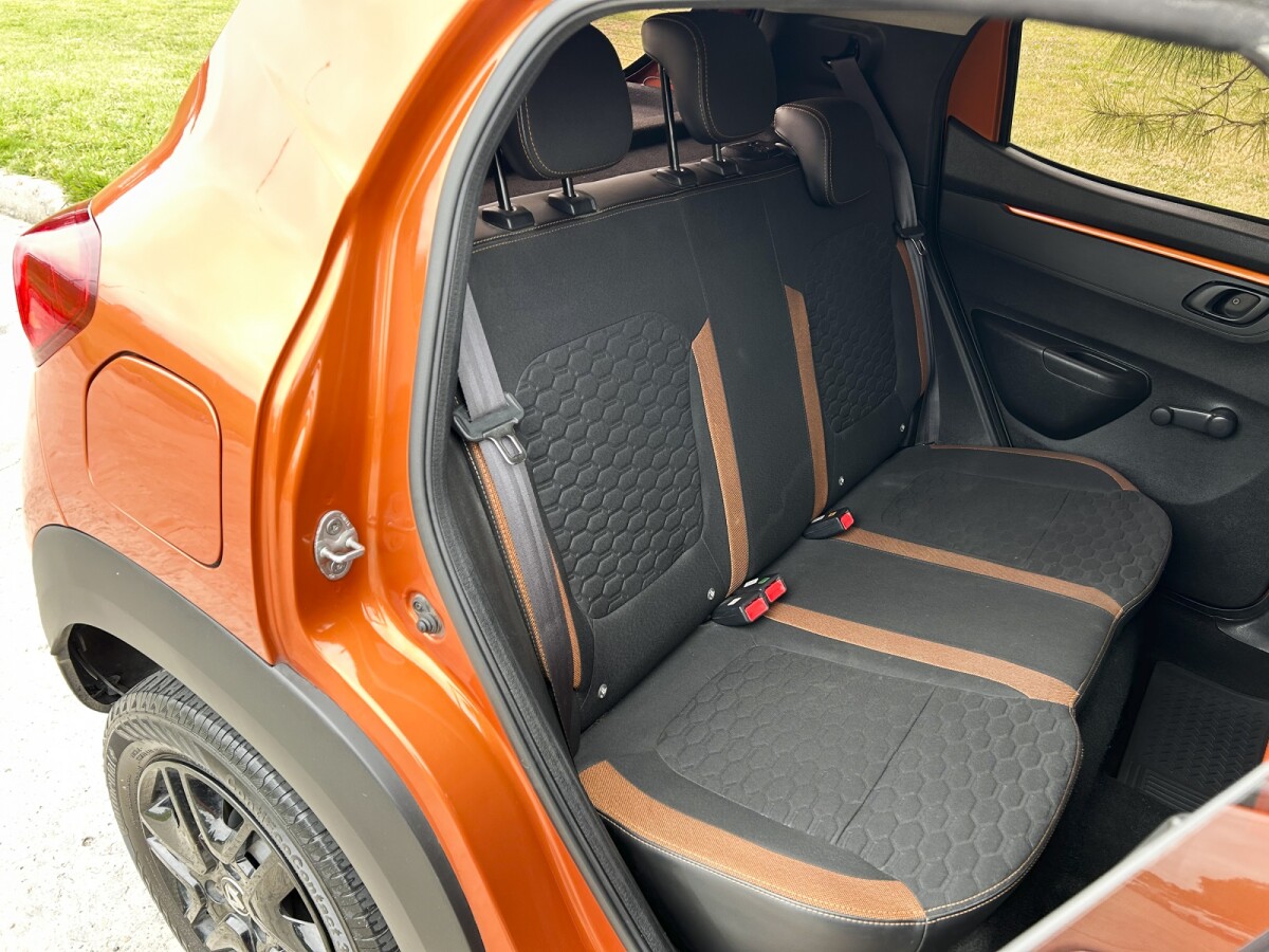 Renault Kwid Outsider EXCELENTE ESTADO! | Permuta / Financia Renault Kwid Outsider EXCELENTE ESTADO! | Permuta / Financia