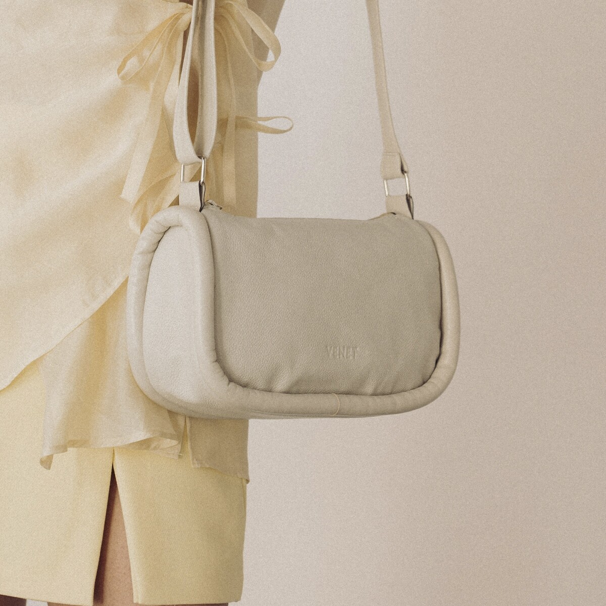 CARTERAS VENET CUERO - HANNI - BEIGE 