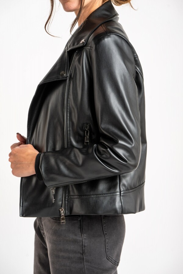 Campera Cuero Vegano Negro