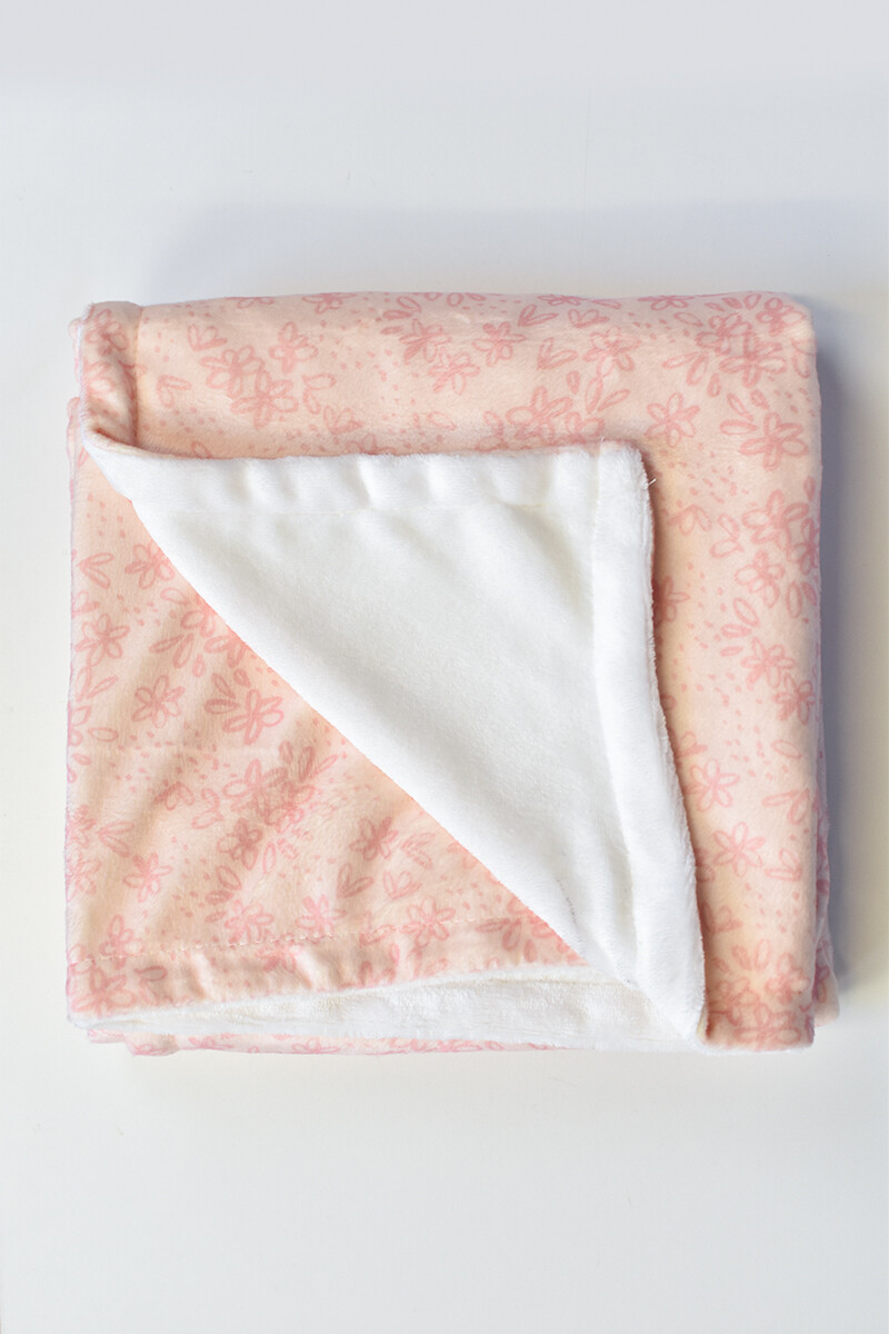 Manta afelpada estampada - Rosada con flores 