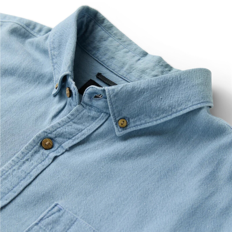Camisa Roark Scholar - Celeste Camisa Roark Scholar - Celeste