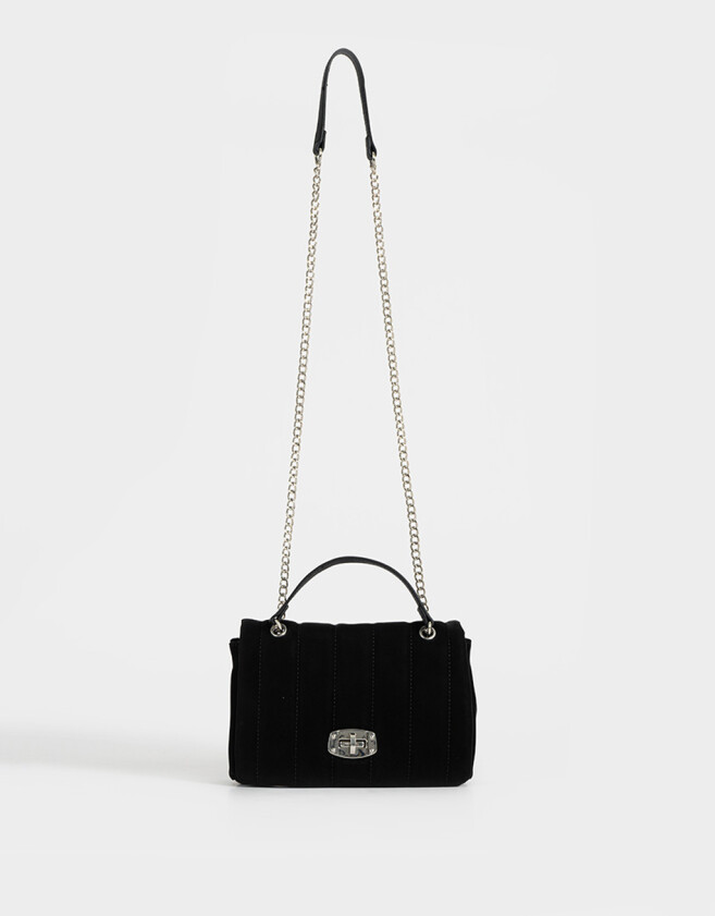 Bandoleras Clasico Bandolera Puffy Con Solapa - Negro