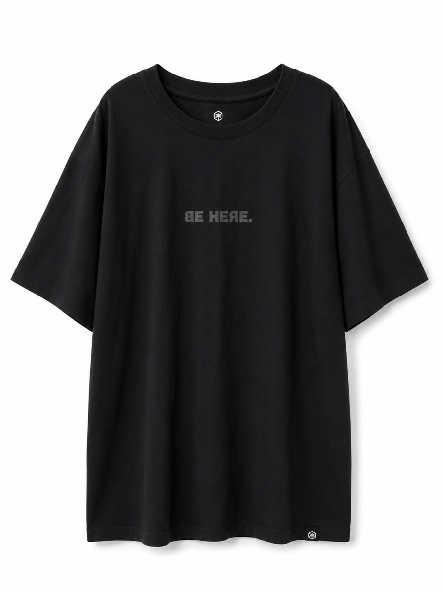 REMERA NAUPLIA PRINTED III - NEGRO 