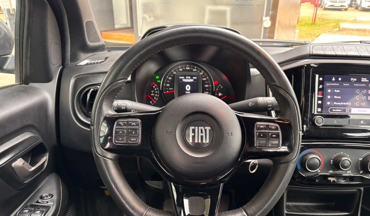 Fiat Strada Volcano - 2022 Fiat Strada Volcano - 2022