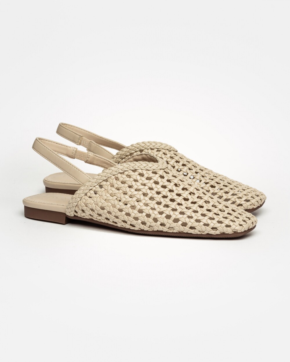 Mule Perla en efecto cuero liso Natural