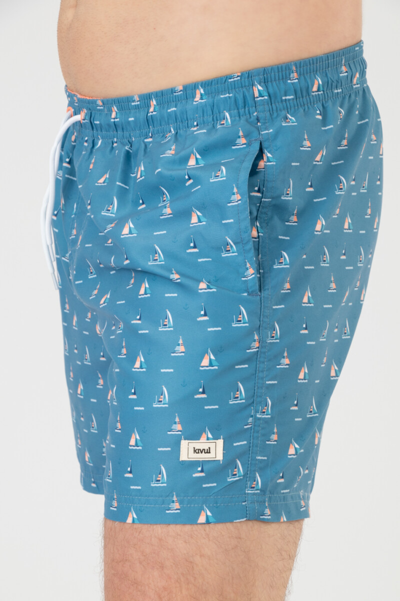 Short mavericks Naval