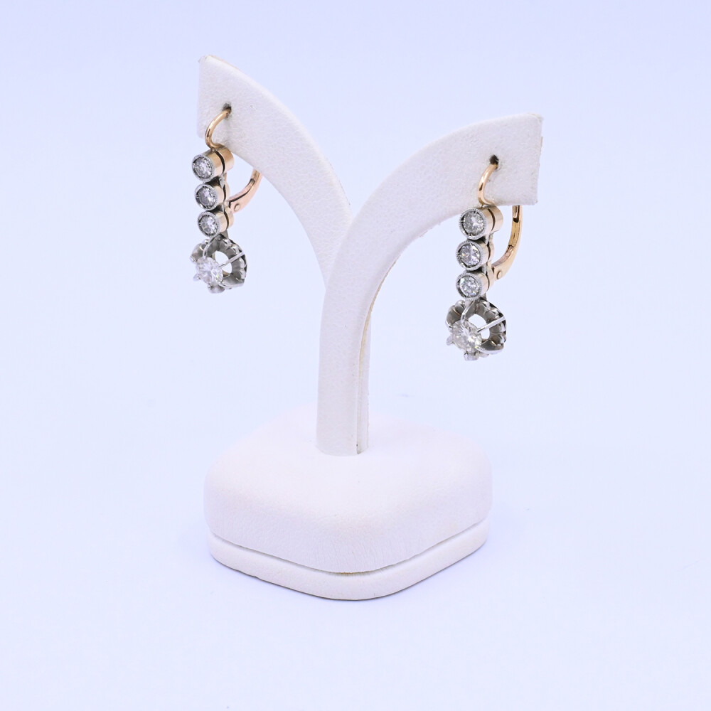Caravanas antiguas 18k 2 tonos con brillantes. Caravanas antiguas 18k 2 tonos con brillantes.