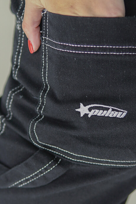 Pantalón Pulau Gabardina SK8 Dama Negro