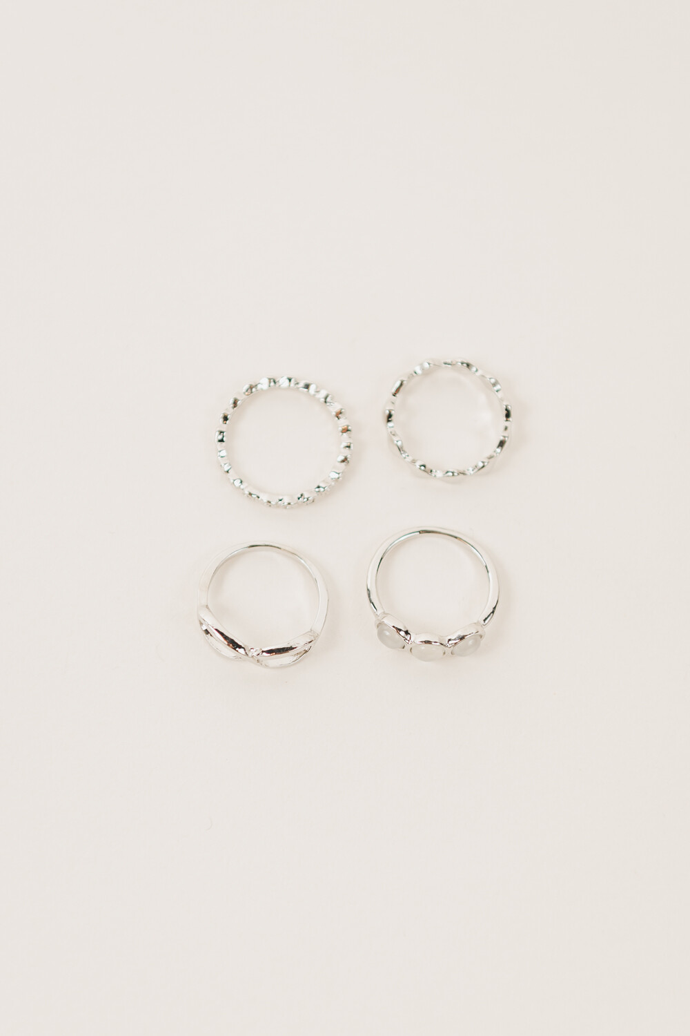 Anillo Plateado