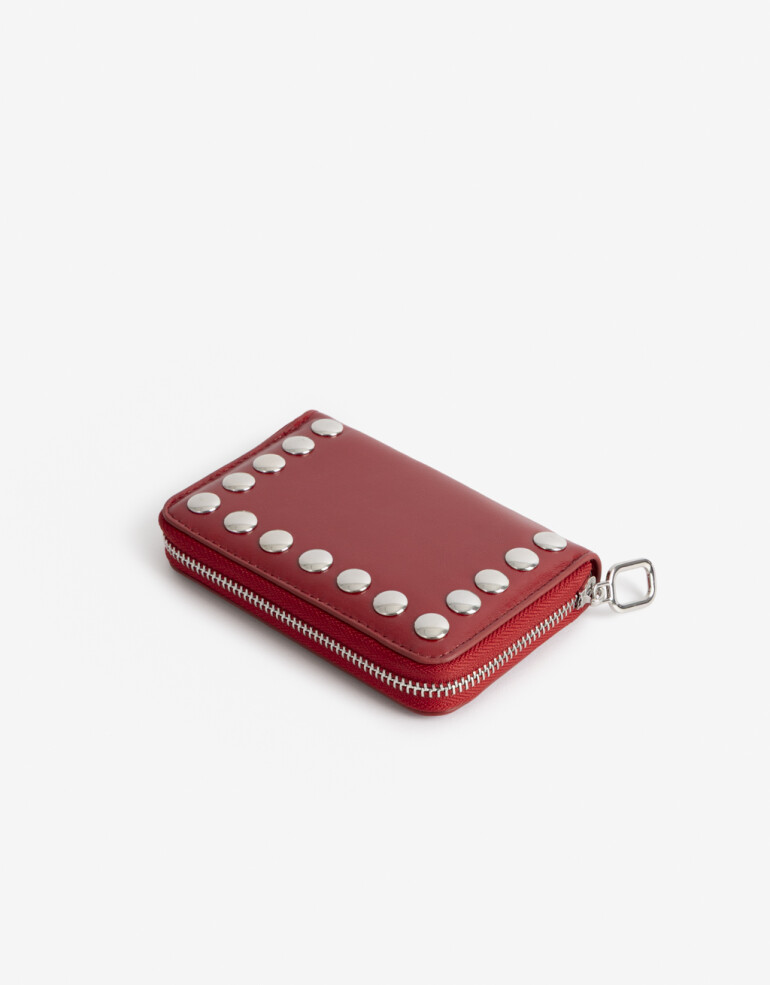 Billetera Zip Round Billetera Con Tachas - Rojo Burdeaux