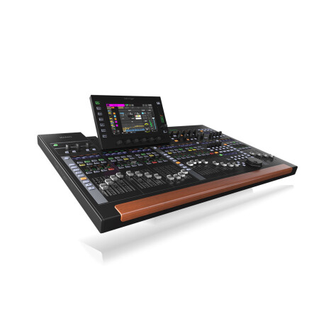 Consola Digital Behringer Wing Negro Consola Digital Behringer Wing Negro