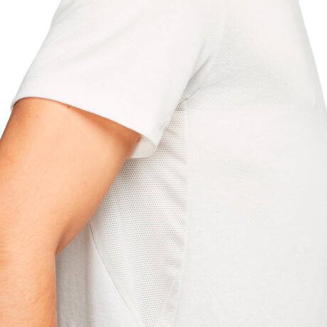 REMERA NIKE DRI-FIT RUN DIVISION RISE 365 White