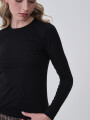 Remera Zacatlan Negro