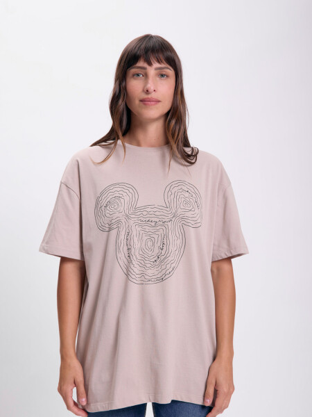 Remera oversize estampa Visón