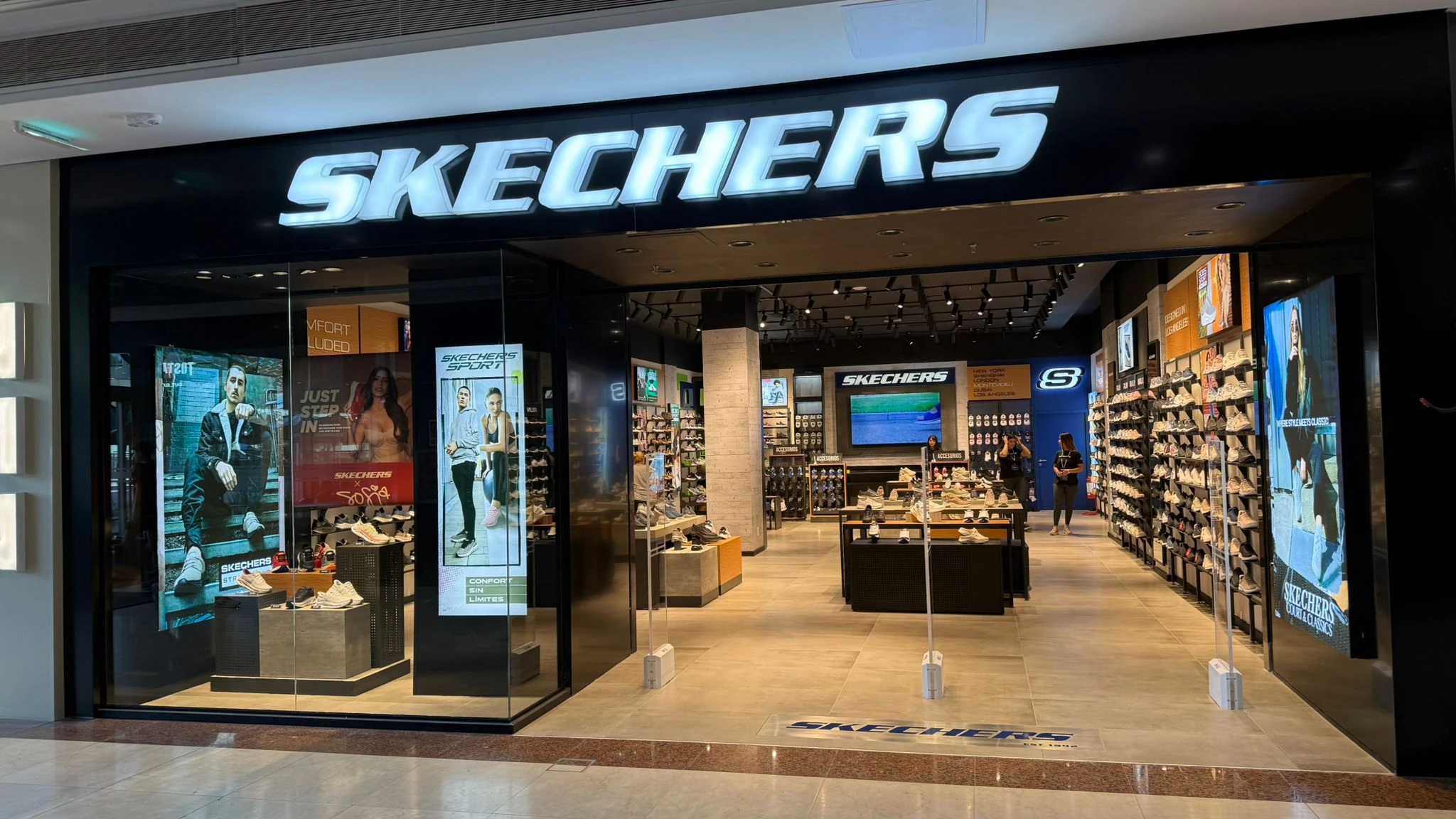 Skechers Montevideo Shopping