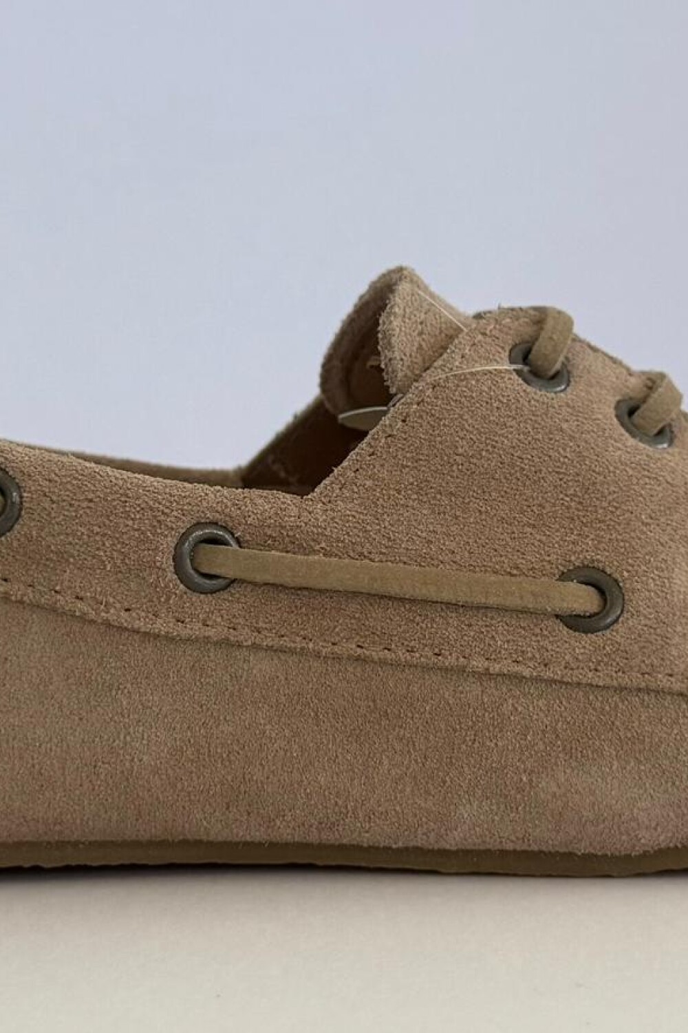 NAUTICO GAMUZA CRUDO