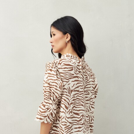BLUSA SUZETTE Almendra