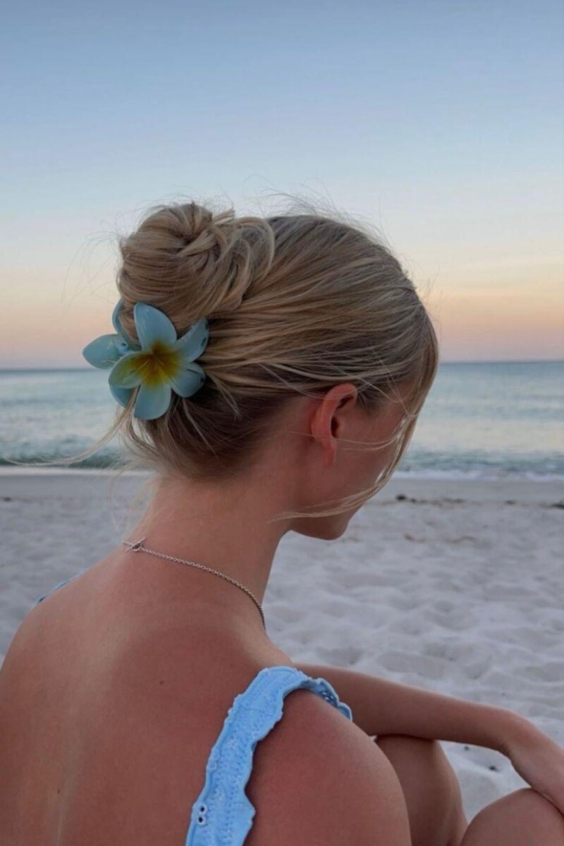 Broche de Pelo Hibisco / Celeste Broche De Pelo Hibisco / Celeste