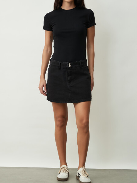 SHORT POLLERA IVY NEGRO