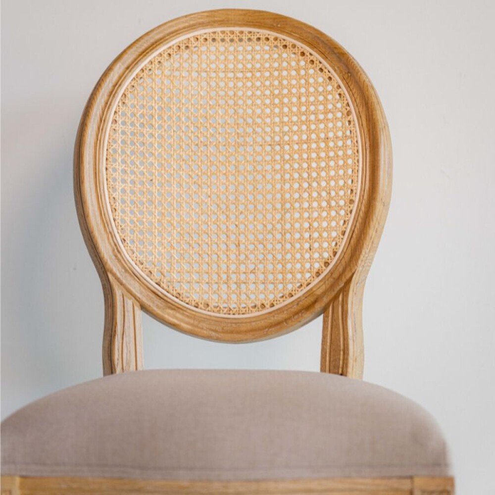 Silla Ovalo / Natural con tapizado beige Silla Ovalo / Natural con tapizado beige