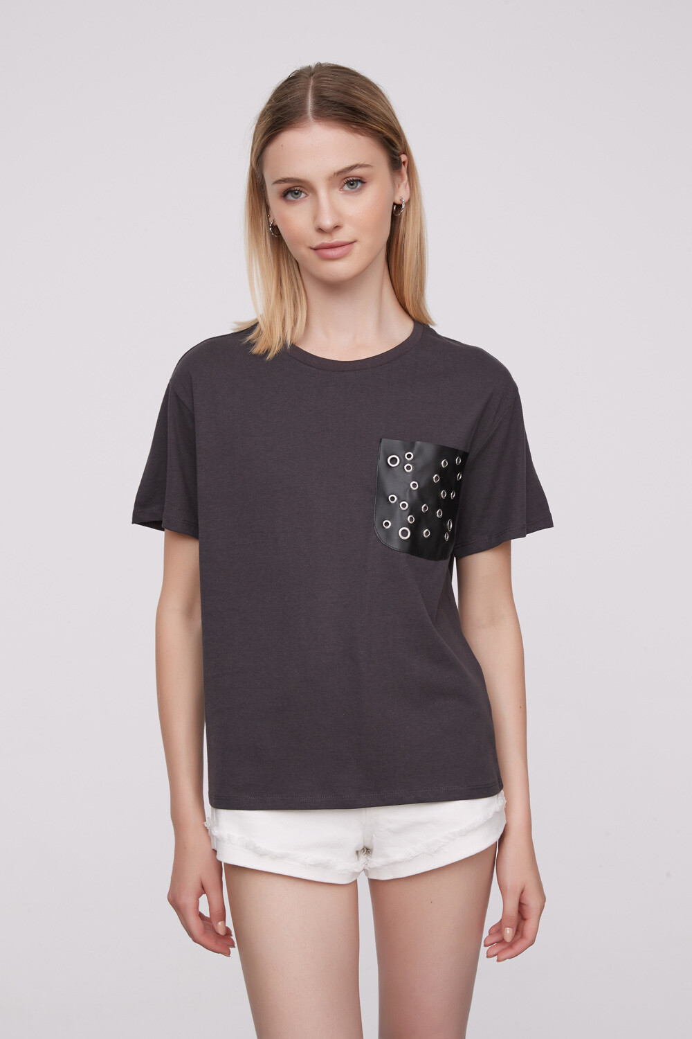 Remera Daboz Gris Oscuro