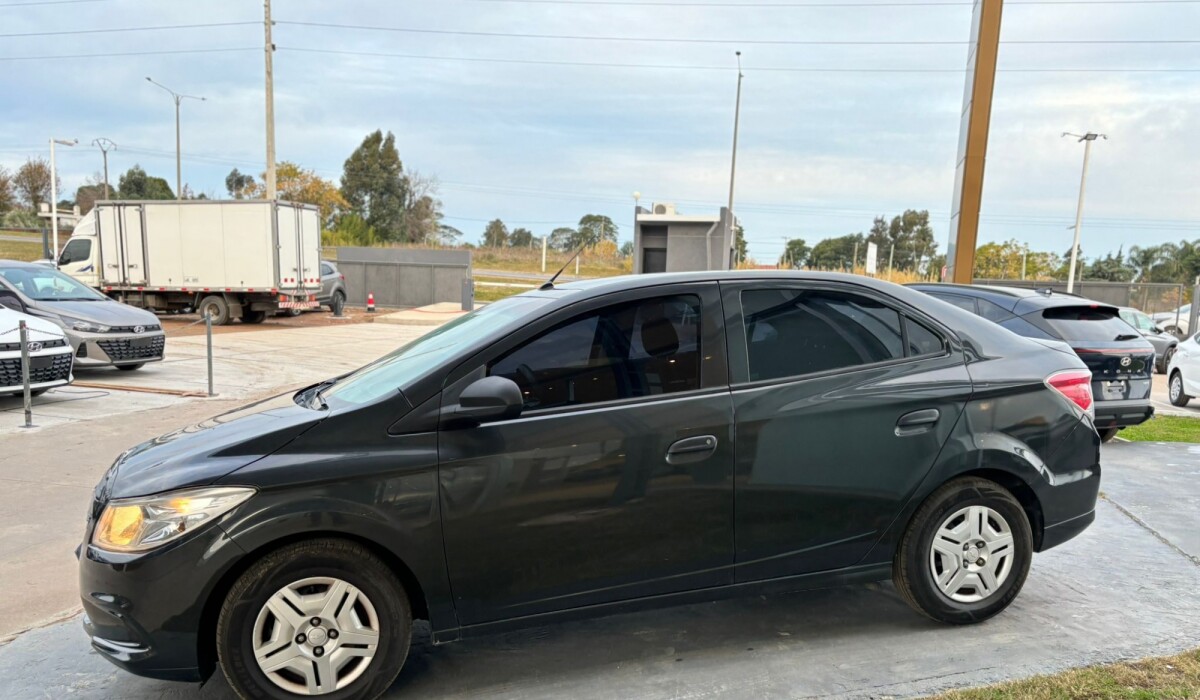 Chevrolet Prisma Joy 1,0LT - 2018 Chevrolet Prisma Joy 1,0LT - 2018