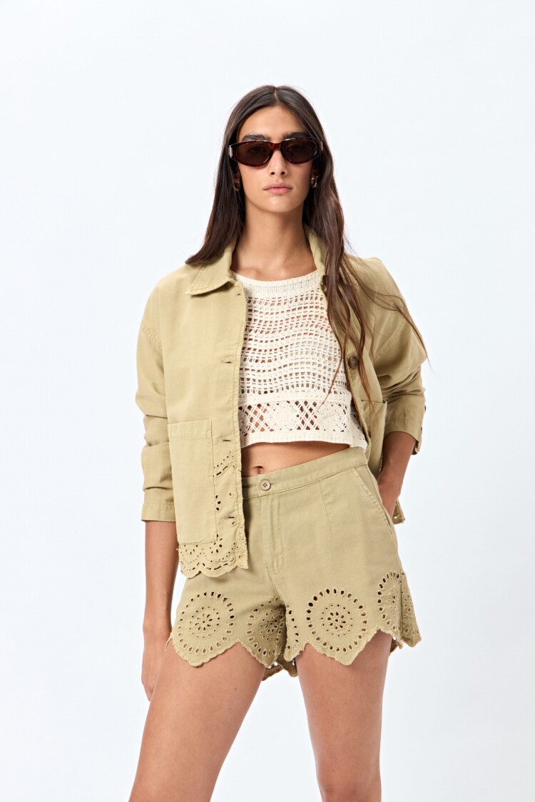 SHORT KAROL Verde Cazador