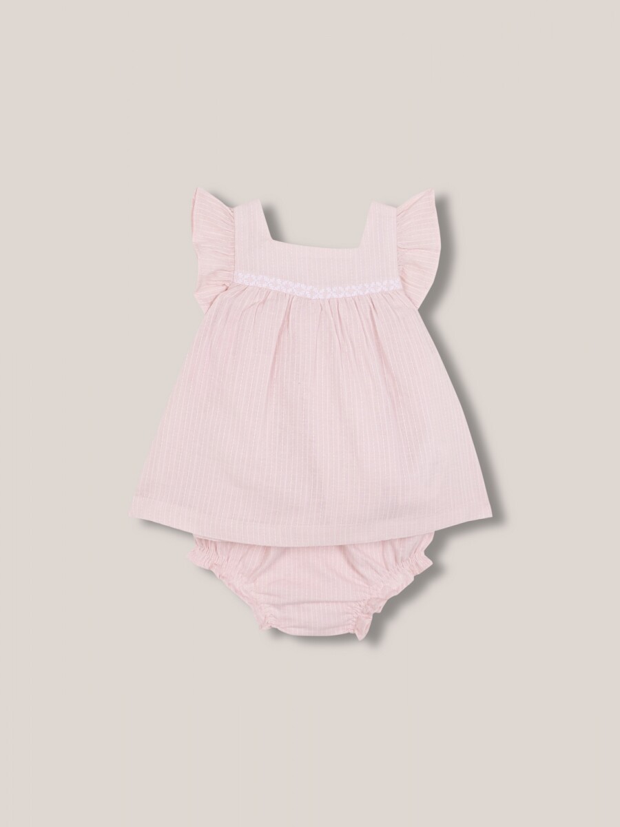 Vestido Con Bordados Piedra