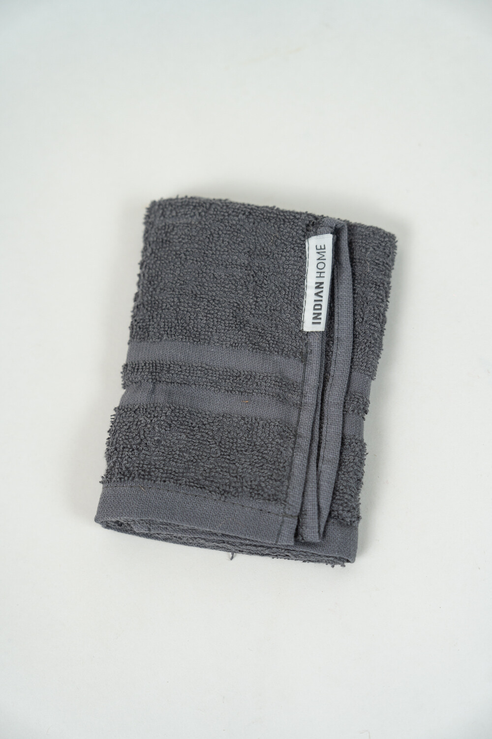 Toalla Visita Nessa, 380g. Gris