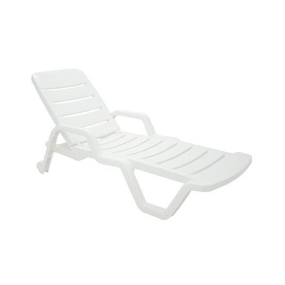 Reposera blanca en polipropileno "LEBLON" -TRAMONTINA TD0790