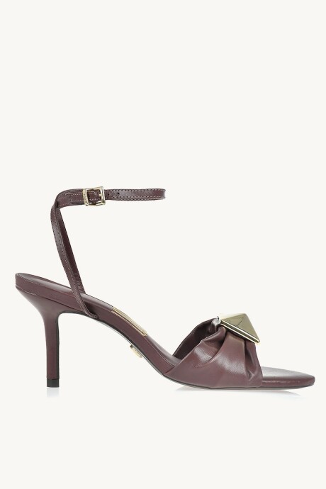 Sandalia Vernice Plum (Comb.2) Marrón