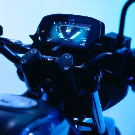 TVS Raider 125 FI Amarillo