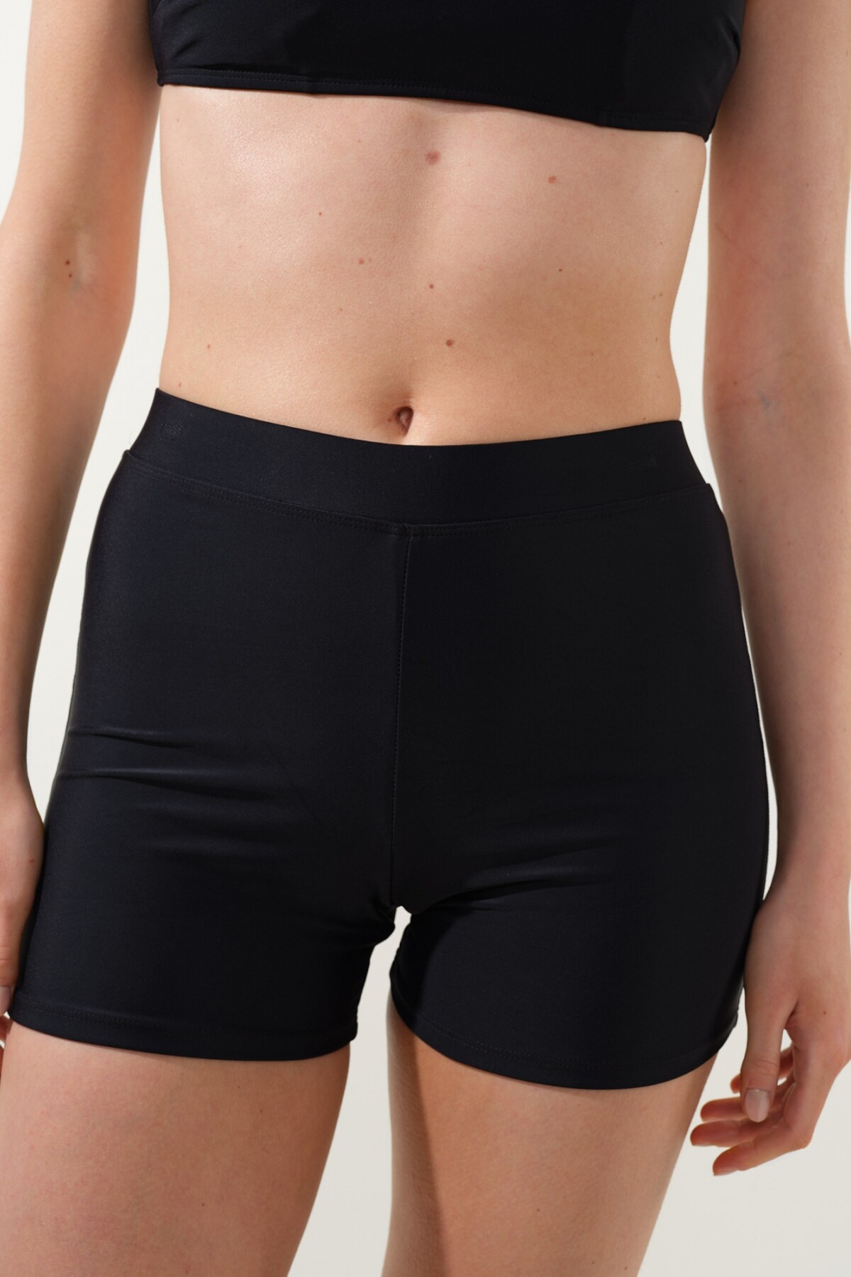 Surfer Shorts Negro