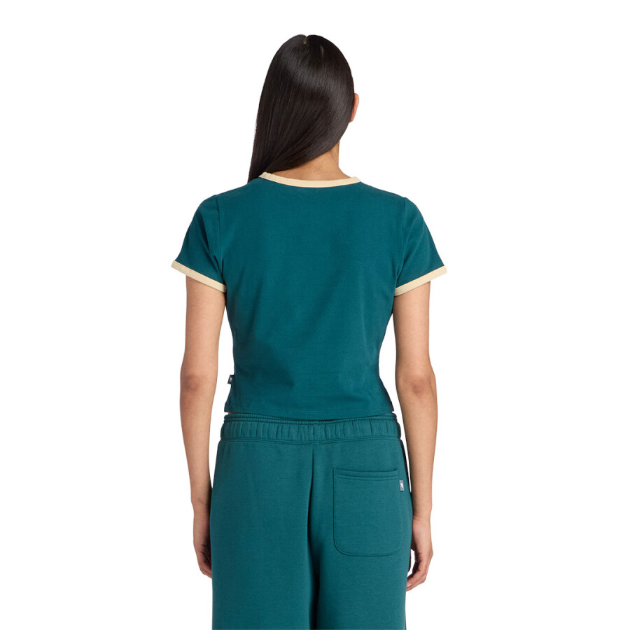 Remera de Mujer New Balance Trackside Ringer Verde - Beige