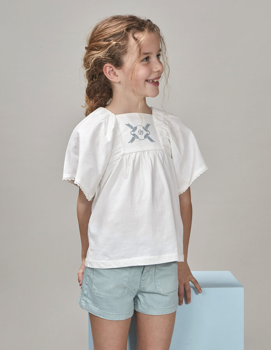 Camiseta Con Bordado - Blanco 
