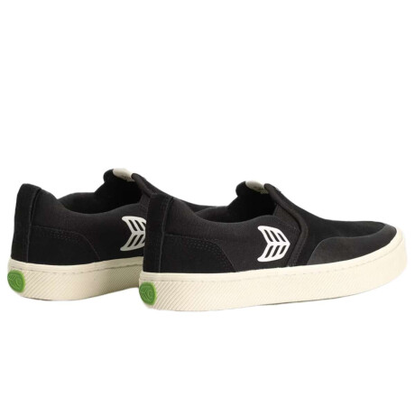 Championes Cariuma Slip On Skate Pro Negro