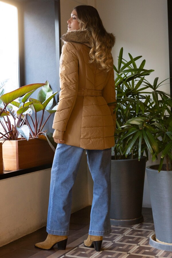 Campera Abrigo Capucha Piel TOSTADO