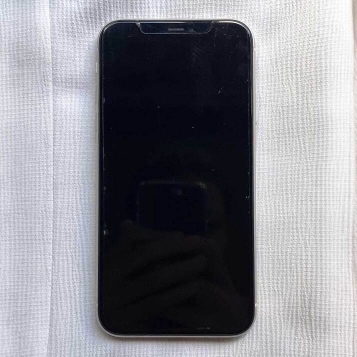 iPhone 11 128GB - White iPhone 11 128GB - White