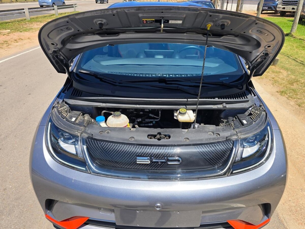 BYD e2 GS 100% eléctrico Extra Full | Permuta / Financia BYD e2 GS 100% eléctrico Extra Full | Permuta / Financia