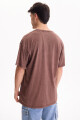 Remera Downtown Marron