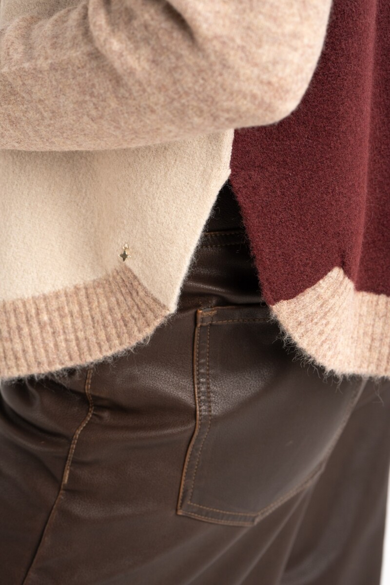 Sweater Color Block Bordeaux
