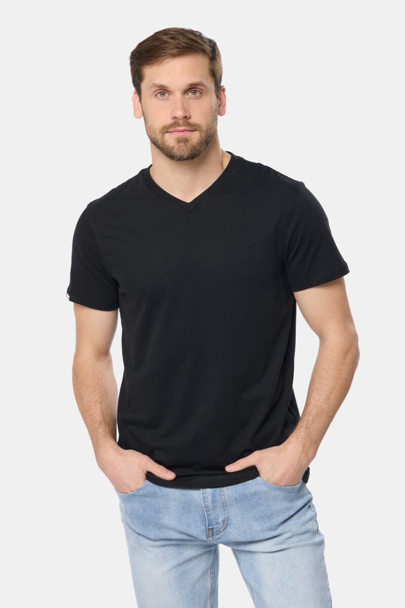REMERA LISA ESCOTE V - Negro 