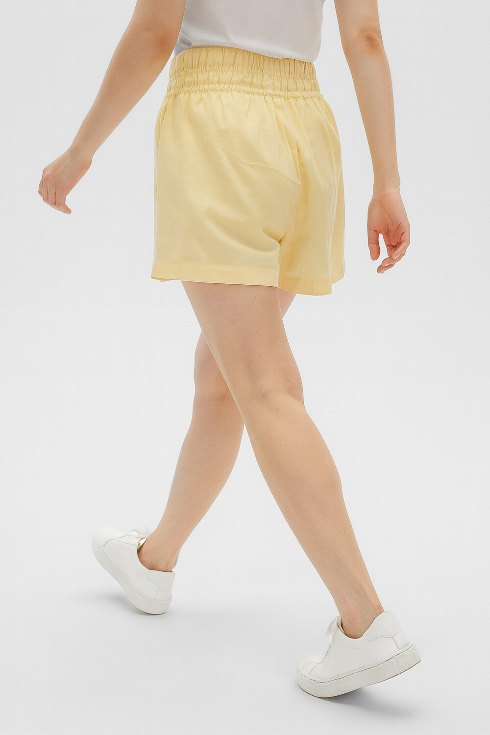 Short Cacao Amarillo Palido